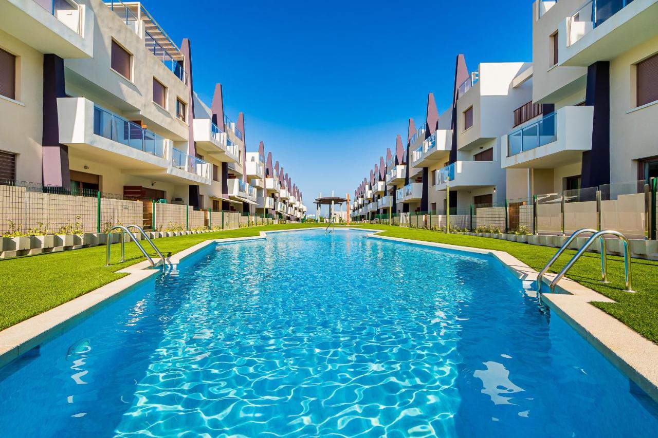 High Class 2 Bedroom Apartment With Underfloor Heating Torre de la Horadada Dış mekan fotoğraf